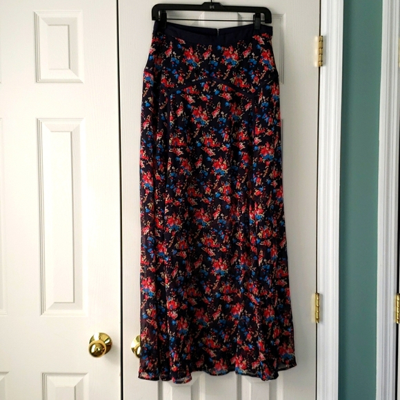 Forever 21 maxi skirt - Picture 1 of 5